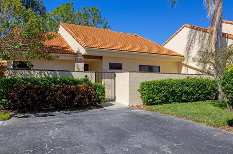 5339 Huntingwood Ct #31, Sarasota, FL 34235