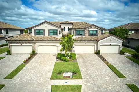 17825 Gawthrop Dr #103, Bradenton, FL 34211