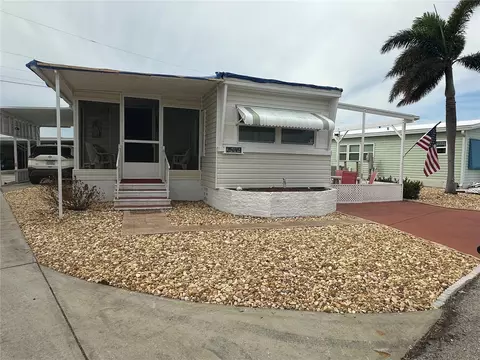 2849 Trinidad Way, Palmetto, FL 34221