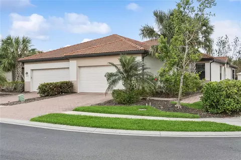9869 Haze Dr, Venice, FL 34292