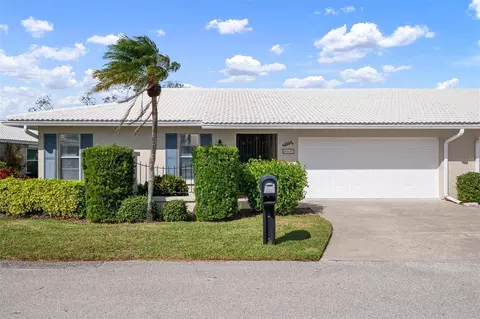 6904 8th Ave W, Bradenton, FL 34209
