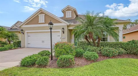 7420 Ridgelake Cir, Bradenton, FL 34203