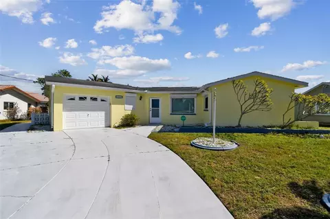 5112 Beacon Rd, Palmetto, FL 34221
