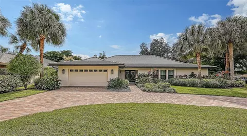 5104 Flicker Field Cir, Sarasota, FL 34231