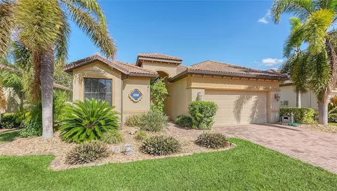 3813 80th Dr E, Sarasota, FL 34243