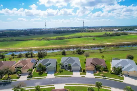 2760 Suncoast Lakes Blvd, Punta Gorda, FL 33980