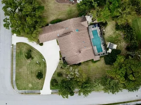 7317 Crape Myrtle Way, Sarasota, FL 34241