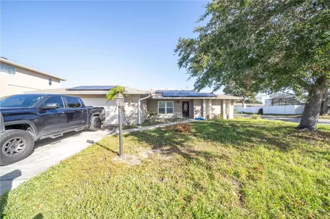 1800 Ironwood Ct W, Oldsmar, FL 34677