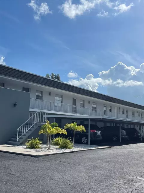 2955 Beneva Rd #108, Sarasota, FL 34232