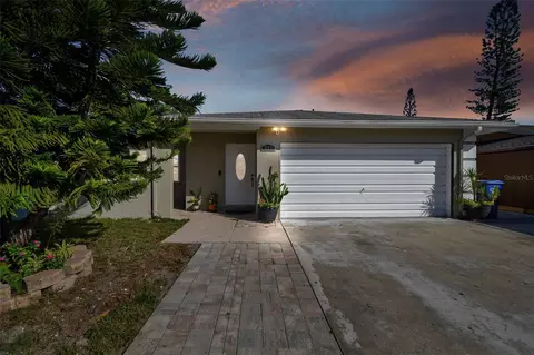 513 33rd Ave E, Bradenton, FL 34208 photo 1