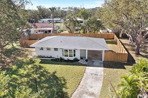 3884 Nottingham Cir, Sarasota, FL 34235