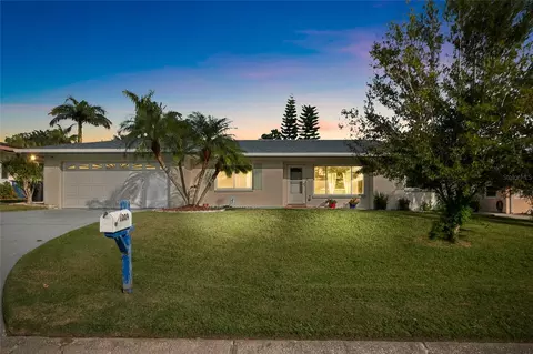 1009 Pineview Ave, Clearwater, FL 33756