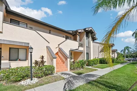6211 Timber Lake Dr #B12, Sarasota, FL 34243