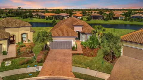 4612 Stickley Ct, Palmetto, FL 34221