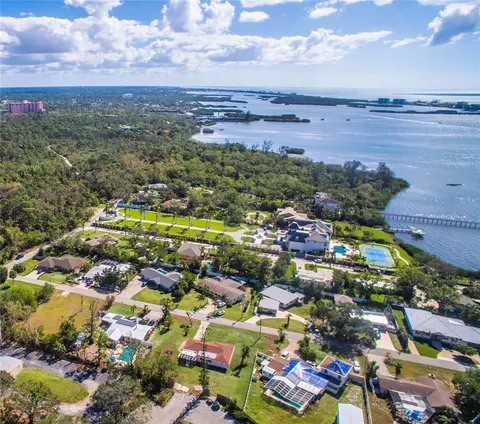 0 Holiday Dr, Sarasota, FL 34231