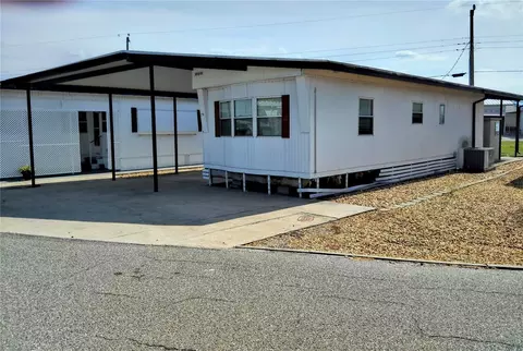 2110 Iowa Ave, Bradenton, FL 34207