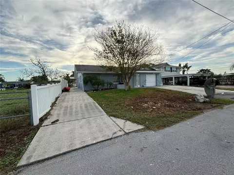 13730 John Casson Ave, Hudson, FL 34667