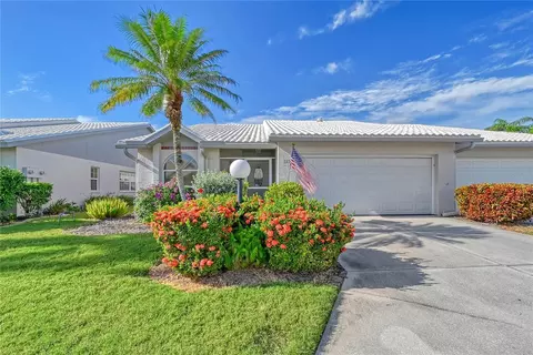 5395 Christie Ann Pl #9, Sarasota, FL 34233