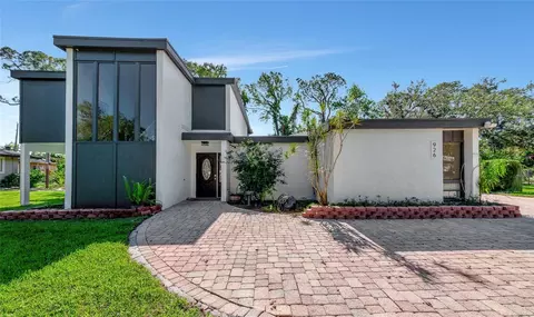 926 Ell Way, Sarasota, FL 34243