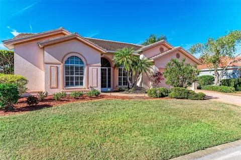 4245 Hearthstone Dr, Sarasota, FL 34238