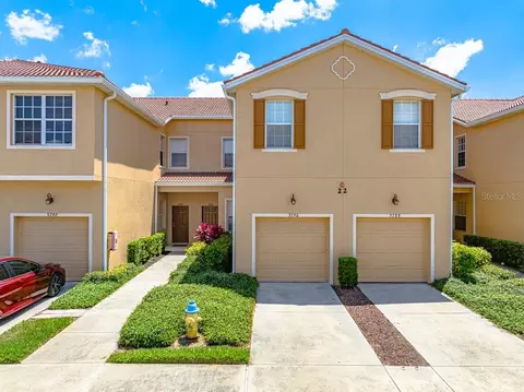 3601 Parkridge Cir #12-104, Sarasota, FL 34243