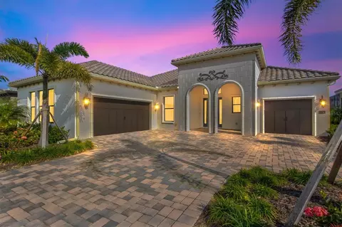 333 Bocelli Dr, Nokomis, FL 34275