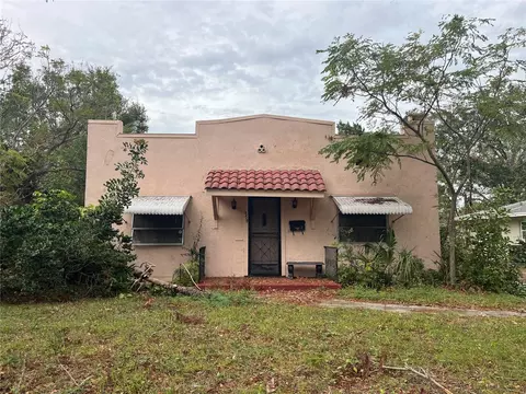 2310 13th Ave W, Bradenton, FL 34205