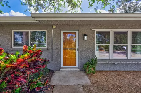 2724 Monterey St, Sarasota, FL 34231