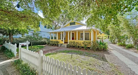 1920 Laurel St, Sarasota, FL 34236