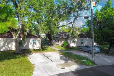 804 12th St E, Bradenton, FL 34208