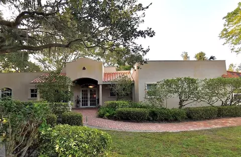 1250 Point Crisp Rd, Sarasota, FL 34242