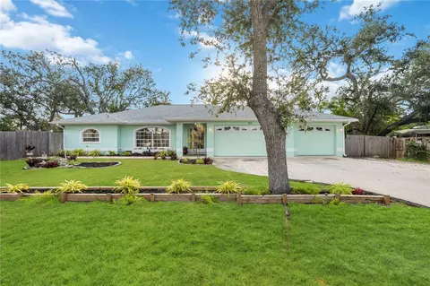 611 Mobile Rd, Venice, FL 34293