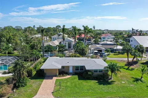 1648 Idle Ln, Sarasota, FL 34231