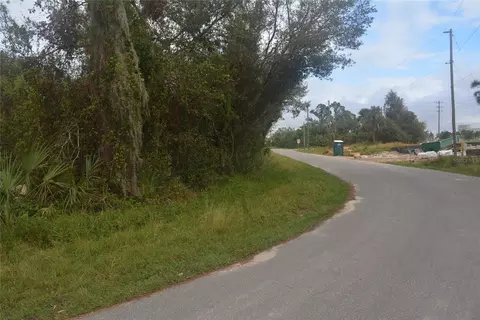 Maddock Circle, North Port, FL 34286 photo 13