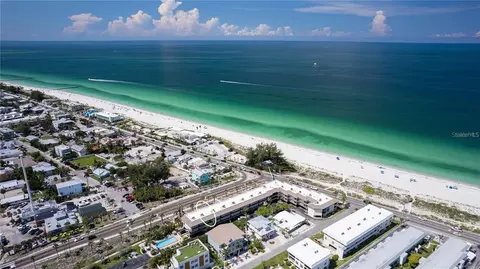 501 Gulf Dr N #214, Bradenton Beach, FL 34217