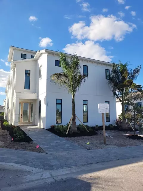 6008 Red Mangrove Ln, Bradenton, FL 34210