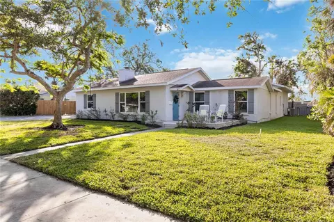 417 Valencia Rd, Venice, FL 34285