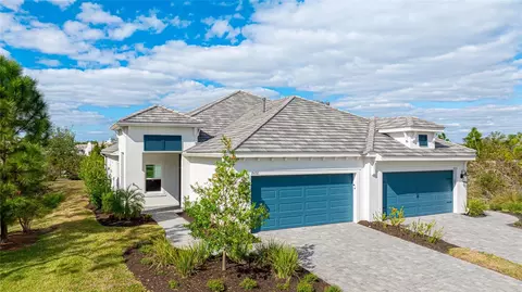 8450 Frangipani Ter, Sarasota, FL 34240