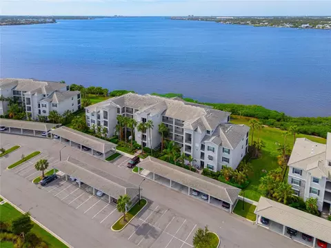 1010 Tidewater Shores Loop #201, Bradenton, FL 34208