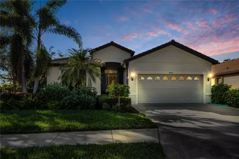 8231 Stirling Falls Cir, Sarasota, FL 34243