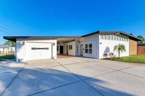 405 48th St NW, Bradenton, FL 34209