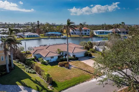 720 Old Compass Rd, Longboat Key, FL 34228