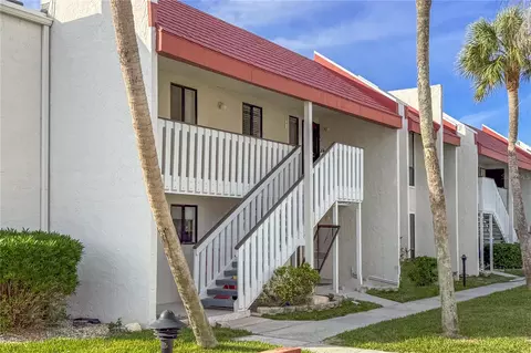 1801 Gulf Dr N #222, Bradenton Beach, FL 34217