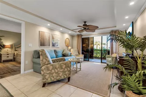 4119 61st Avenue Ter W #105, Bradenton, FL 34210