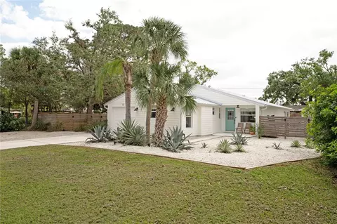 323 Villanova Rd, Venice, FL 34293