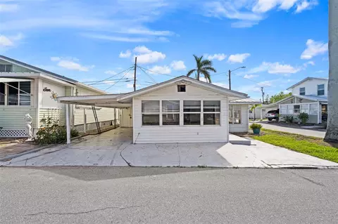 59 Braden Castle Dr, Bradenton, FL 34208
