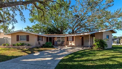 4132 Deerfield Dr, Sarasota, FL 34233