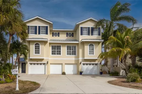447 Canal Rd #447, Sarasota, FL 34242