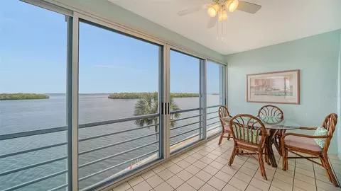 4310 Falmouth Dr #A302, Longboat Key, FL 34228