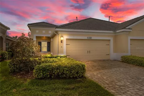 2126 Crystal Lake Trl, Bradenton, FL 34211